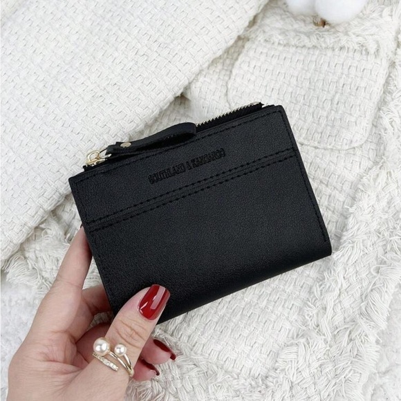 ⚠️Clearance Black Small Fold-over Wallet / Cardholder - Picture 3 of 5